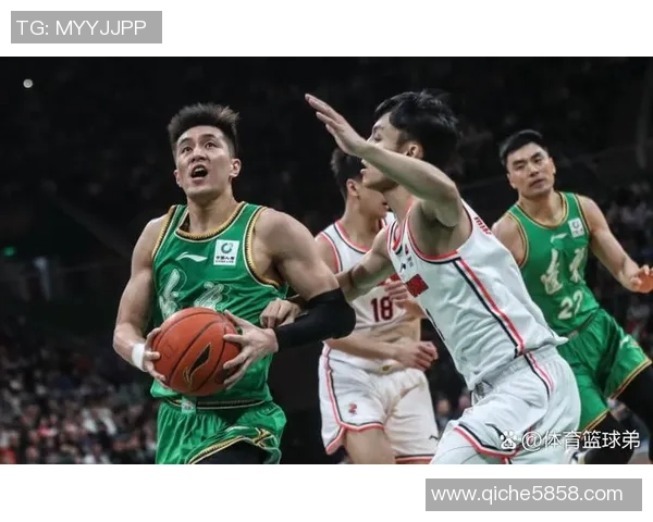 加维在球场上的突破与成长：从新星到球队核心的蜕变之路